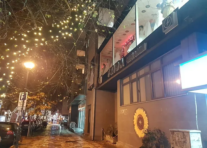 アパート Cityheart Near Skanderbeg Square By Robert